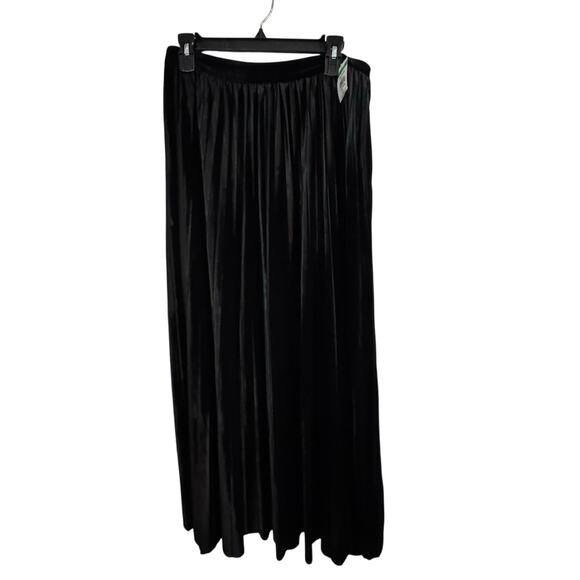 GREY COLLECTIVE NWT Black Velvet Pleated Maxi Skirt Zippered Size 12 - Picture 1 of 6